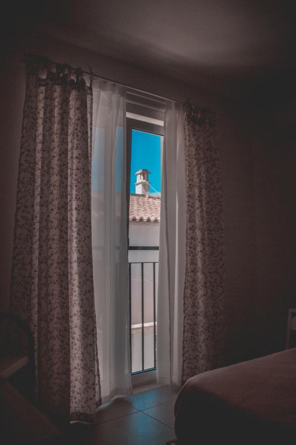 לאגוּ‏ש Almas Rooms מראה חיצוני תמונה